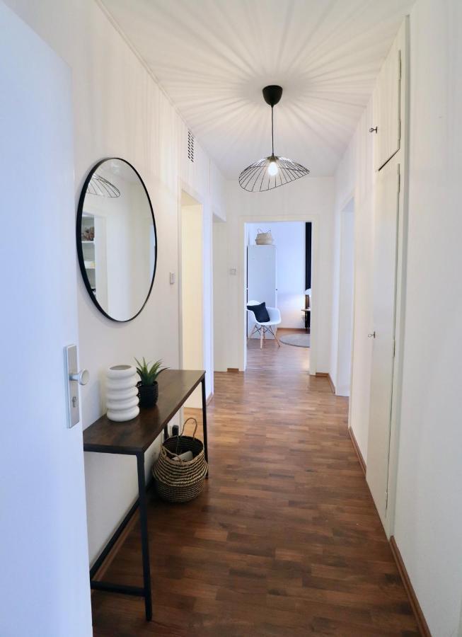Sabe Apartment: Balcony + Free Parking + Netflix Wuppertal Esterno foto